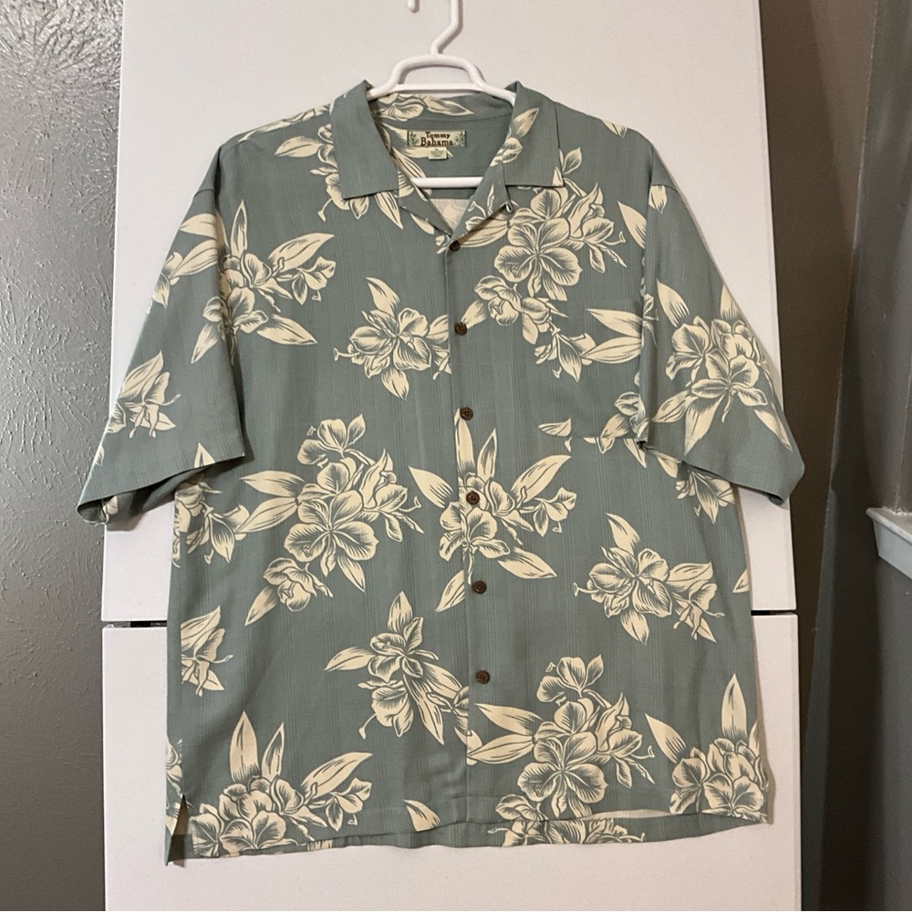 Tommy Bahama Green Floral Button Down Shirt